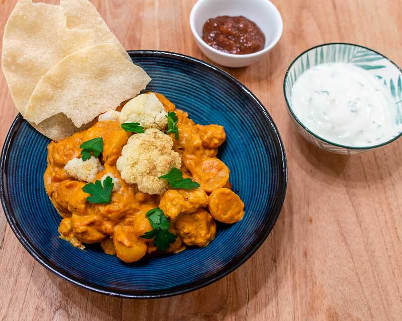 Curry met bloemkool en aardappel