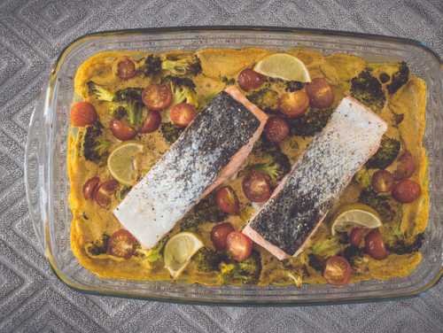 Zalm met groentecurry